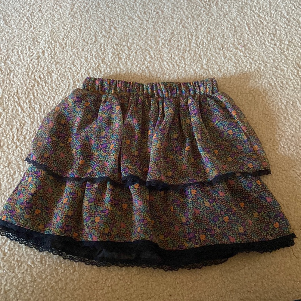 delia*s floral multicolored tiered skirt